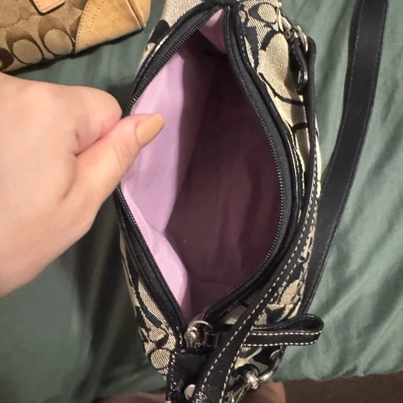 Coach Signature Canvas Satchel and Wristlet Set in Tan and Black Vintage Bundle! - Picture 5 of 8